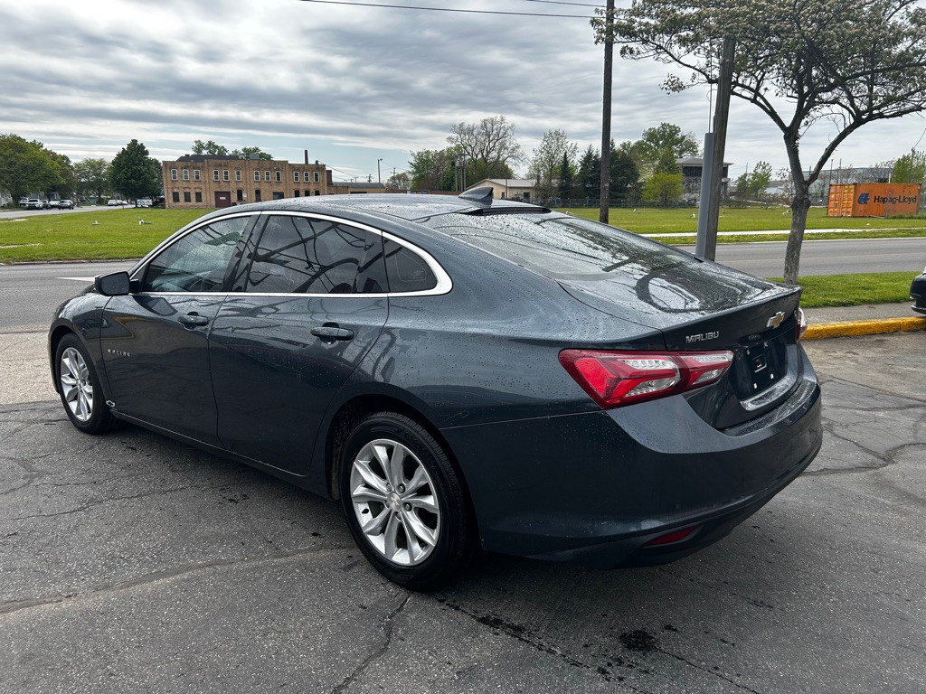 2019 Chevrolet Malibu Image 4