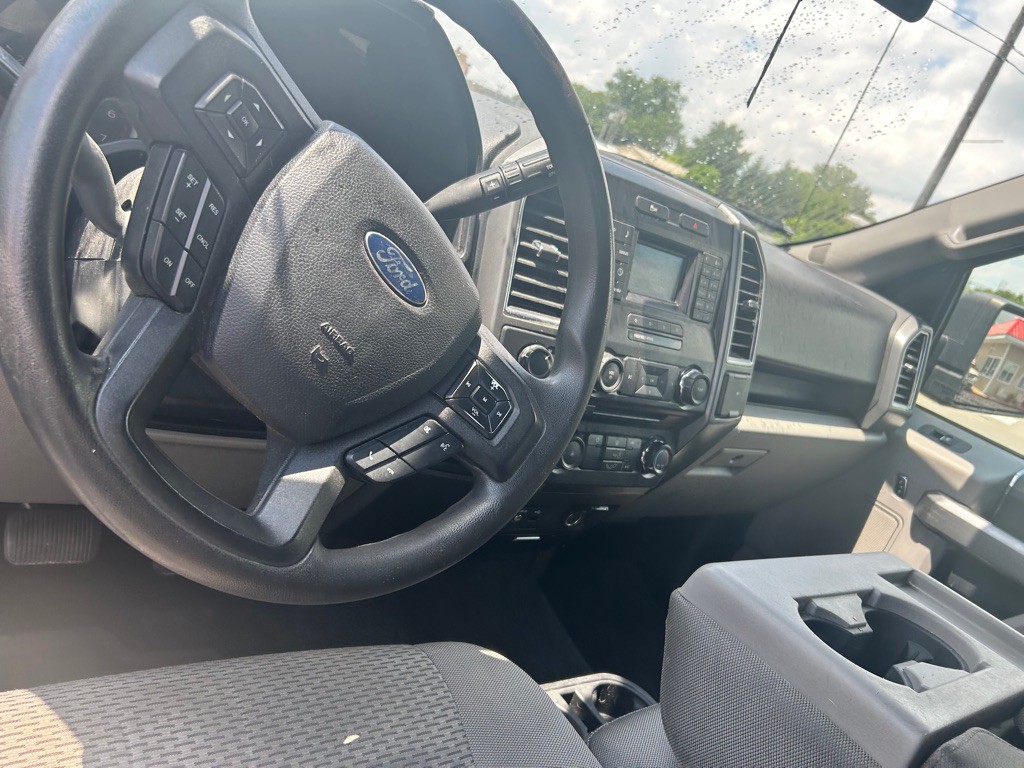 2015 Ford F-150 Image 12