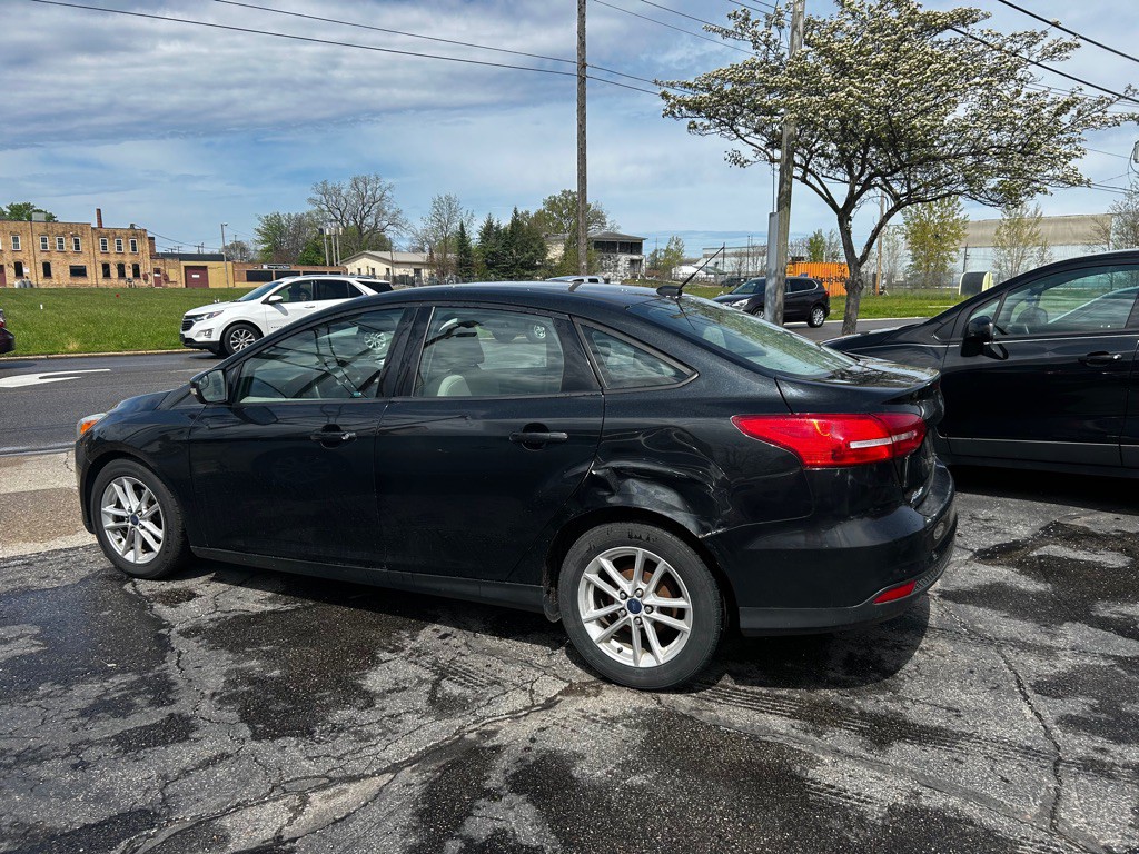2015 Ford Focus Image 3
