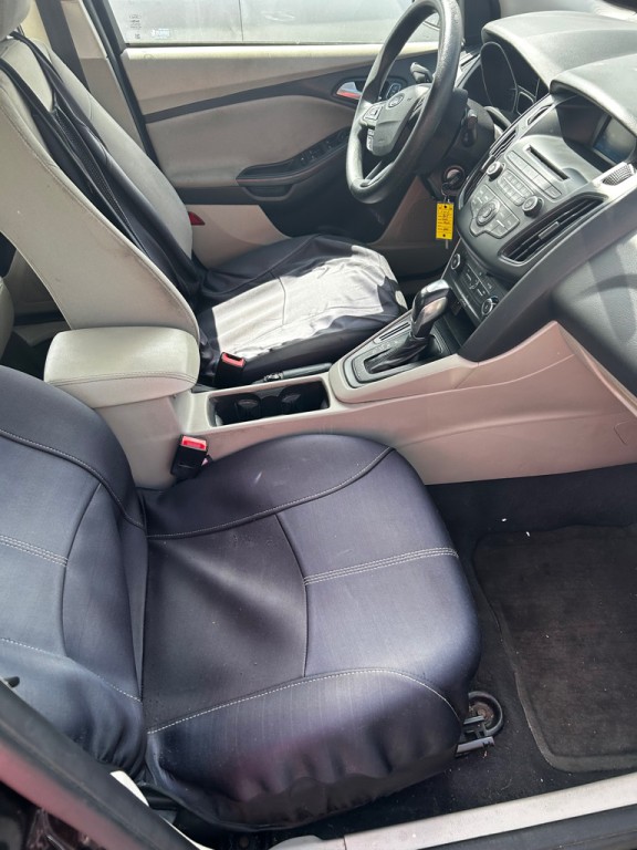 2015 Ford Focus Image 7