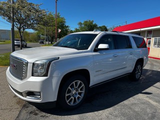 Image for 2017 GMC Yukon Denali ID: 7400914