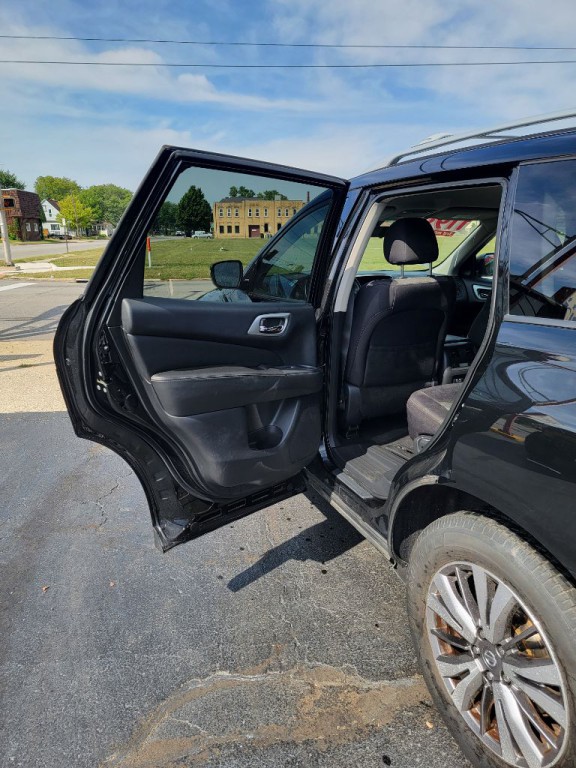 2019 Nissan Pathfinder Image 9