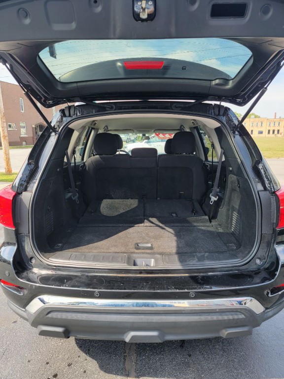 2019 Nissan Pathfinder Image 16
