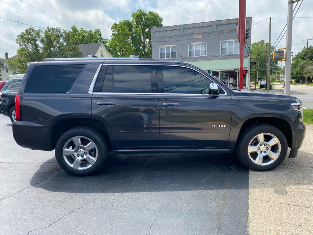 2017 Chevrolet Tahoe Image 8