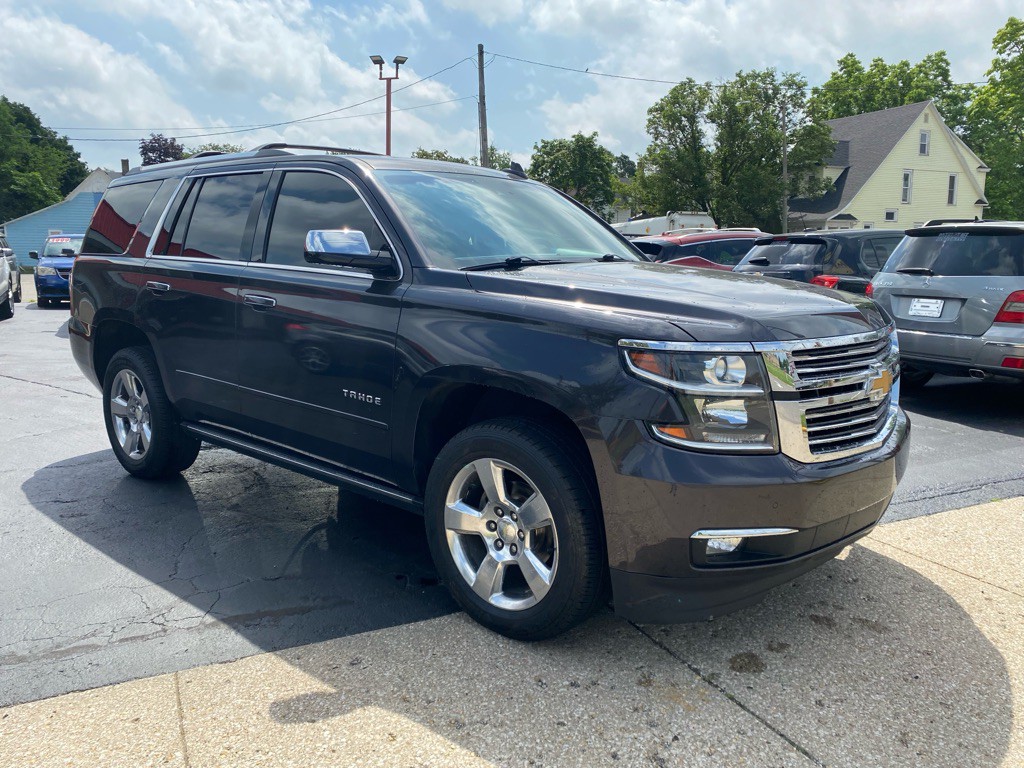 2017 Chevrolet Tahoe Image 9
