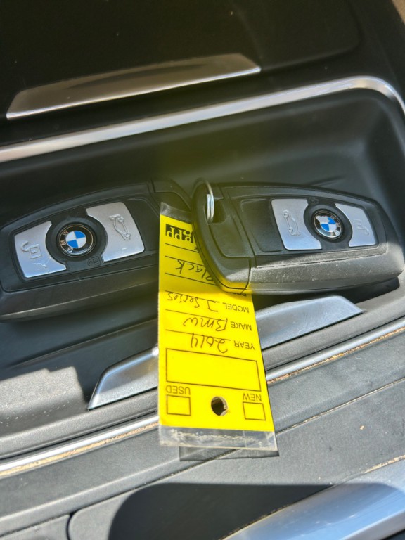 2014 BMW 3 Series Image 10
