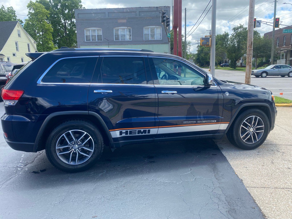2018 Jeep Grand Cherokee Image 8