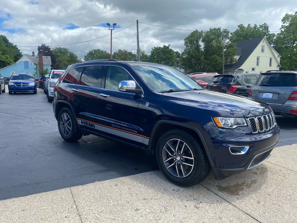 2018 Jeep Grand Cherokee Image 9
