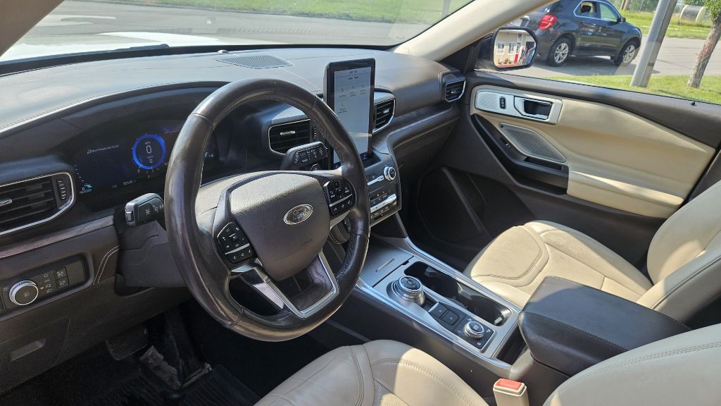 2020 Ford Explorer Image 20