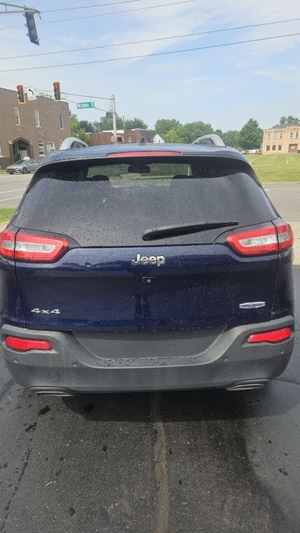2016 Jeep Cherokee Image 3