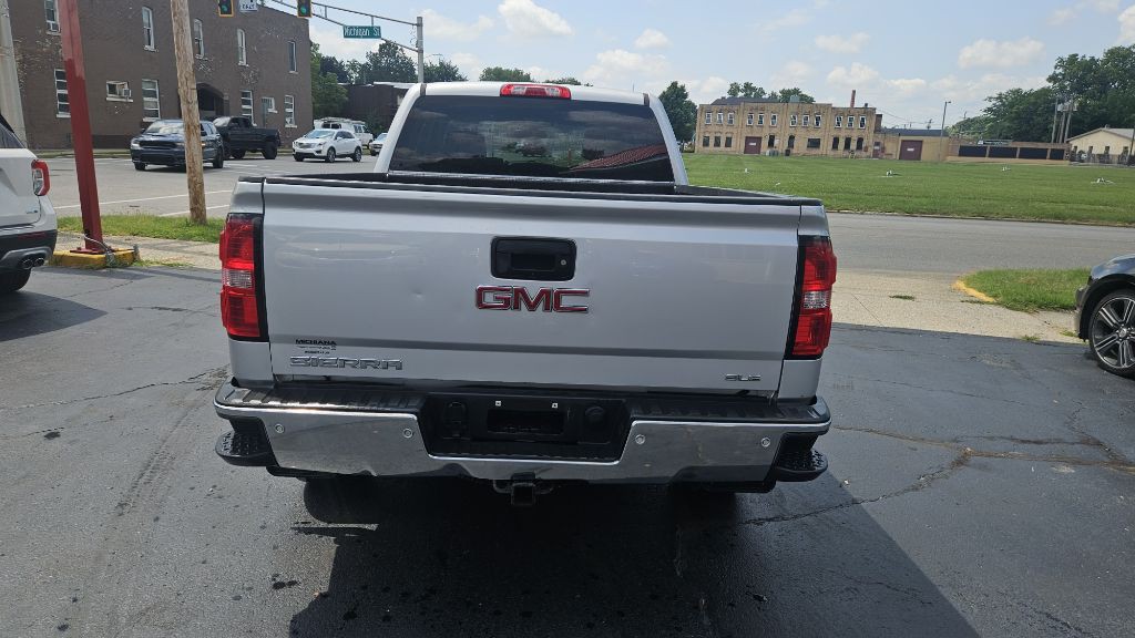 2017 GMC Sierra Image 4