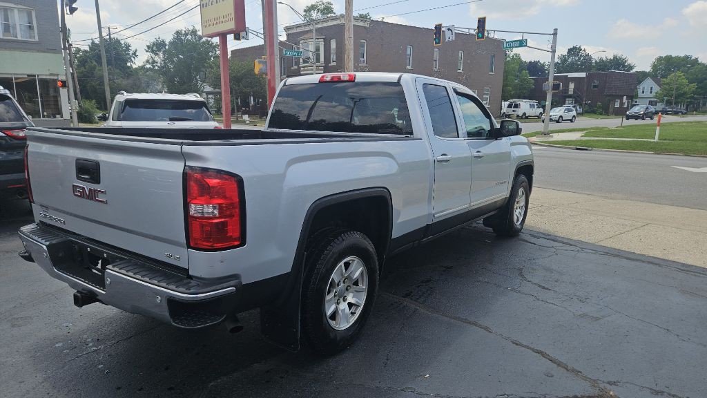 2017 GMC Sierra Image 5