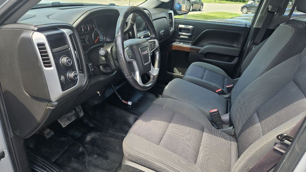 2017 GMC Sierra Image 15