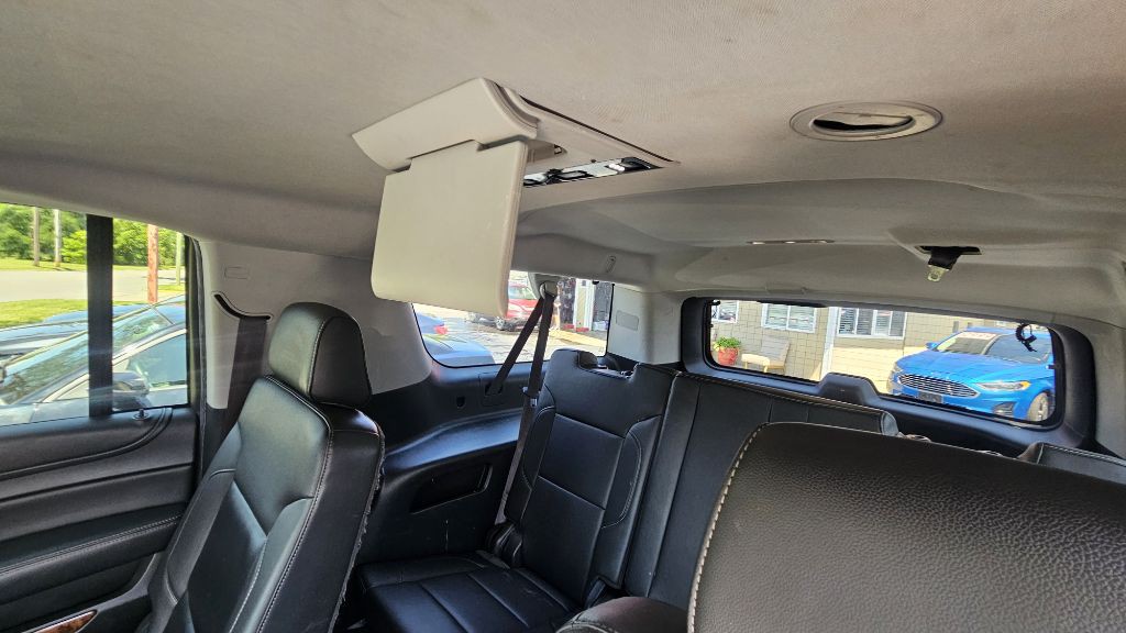 2016 Chevrolet Suburban Image 26