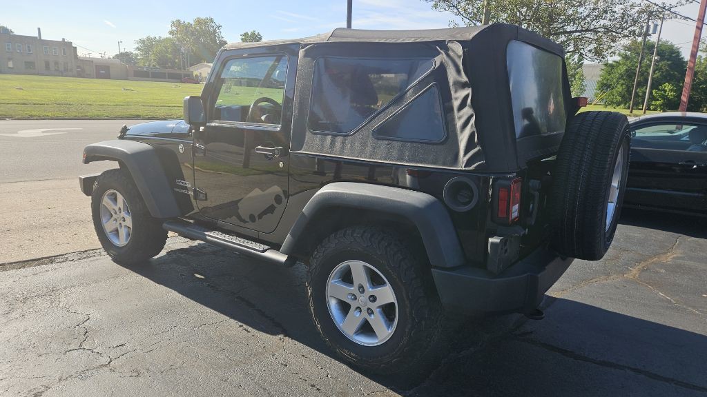 2015 Jeep Wrangler Image 2