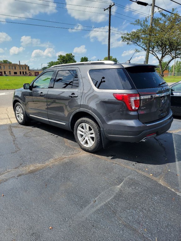 2018 Ford Explorer Image 4