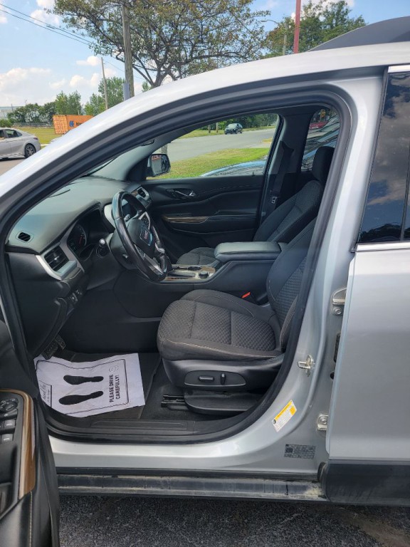 2019 GMC Acadia Image 8