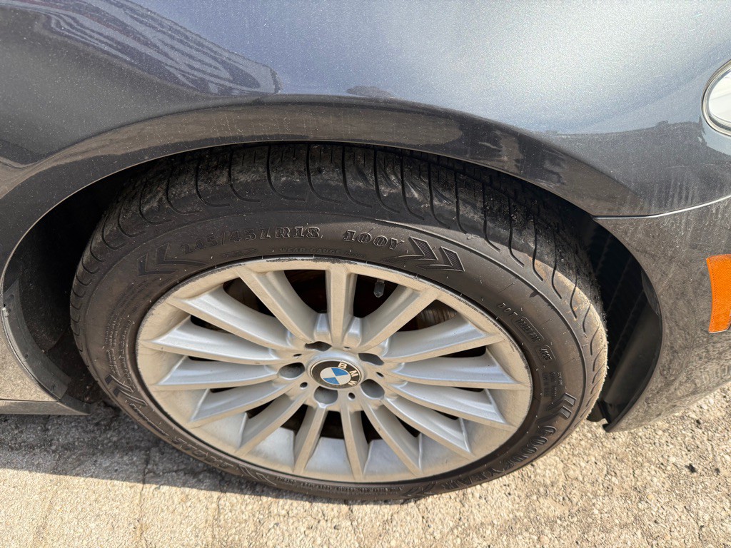 2013 BMW 5 Series Image 7