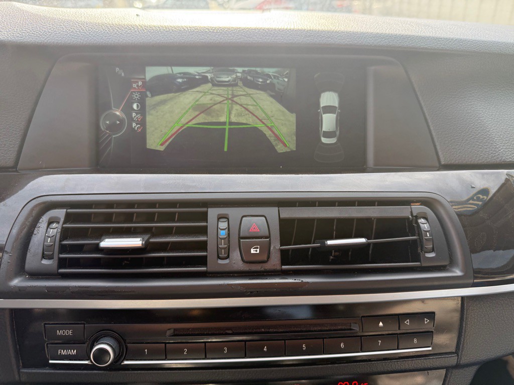 2013 BMW 5 Series Image 34