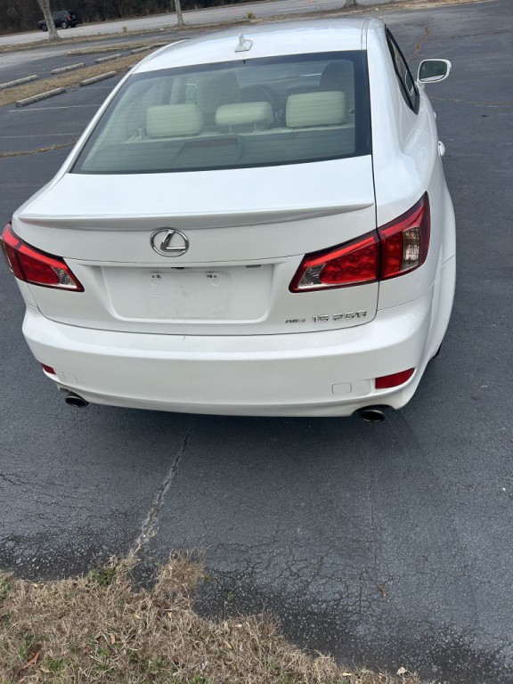 2011 Lexus IS 250 Image 4