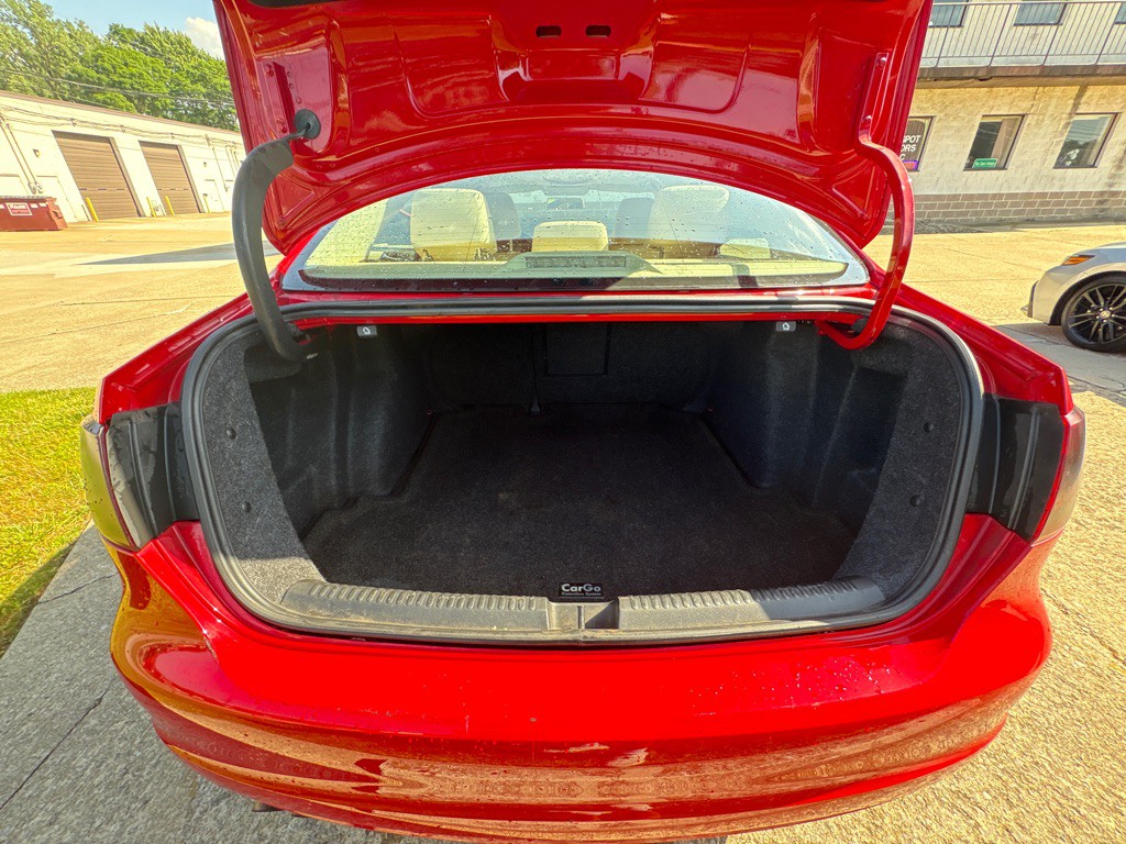 2011 Volkswagen Jetta Image 14