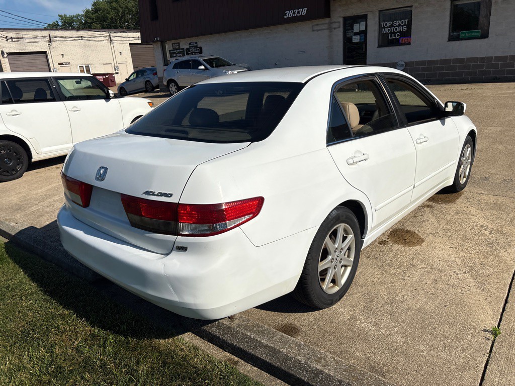 2003 Honda Accord Image 7