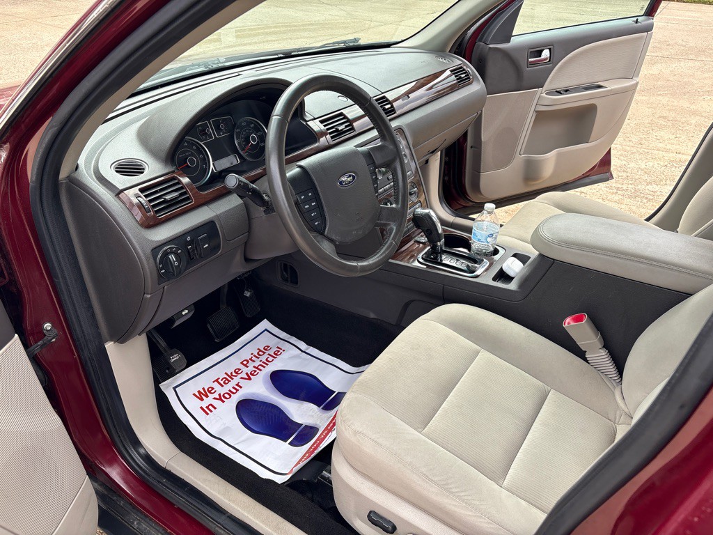 2008 Ford Taurus Image 9