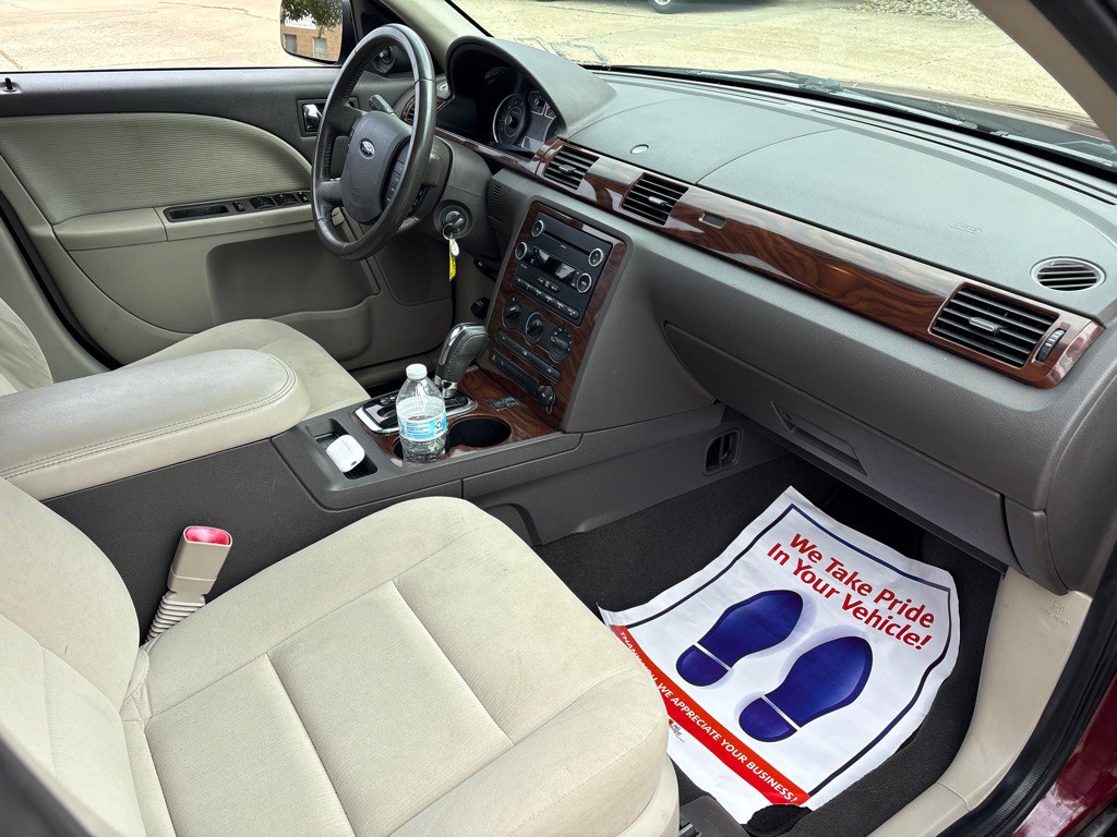 2008 Ford Taurus Image 10