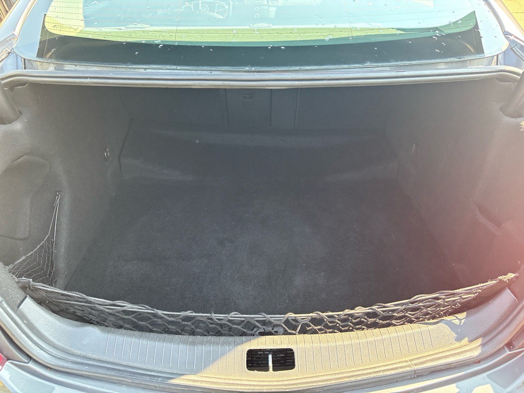 2011 Buick Regal Image 14