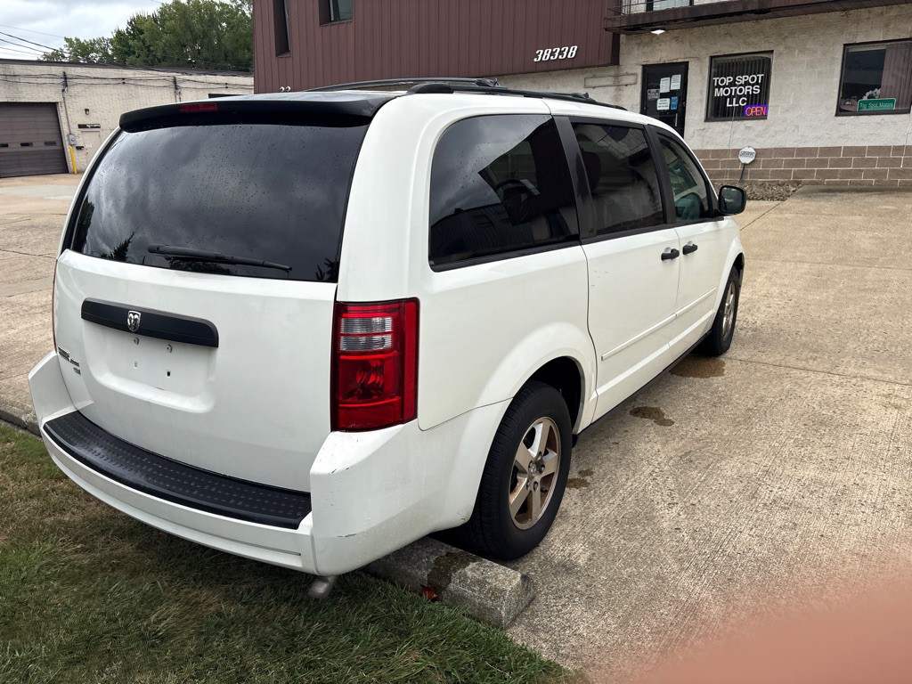 2008 Dodge Grand Caravan Image 7