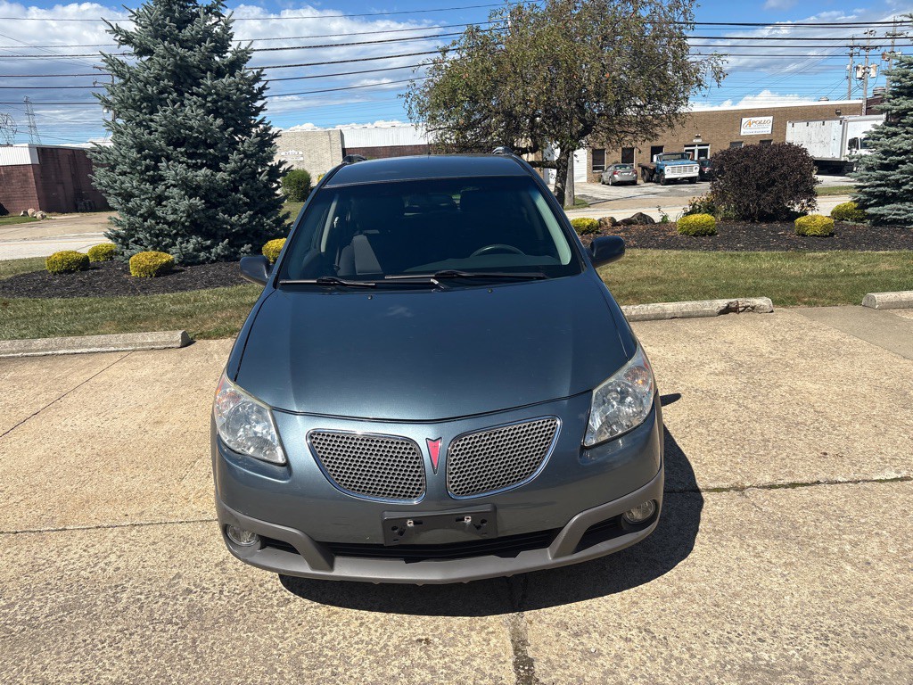 2006 Pontiac Vibe Image 2