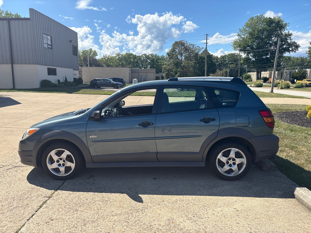 2006 Pontiac Vibe Image 4