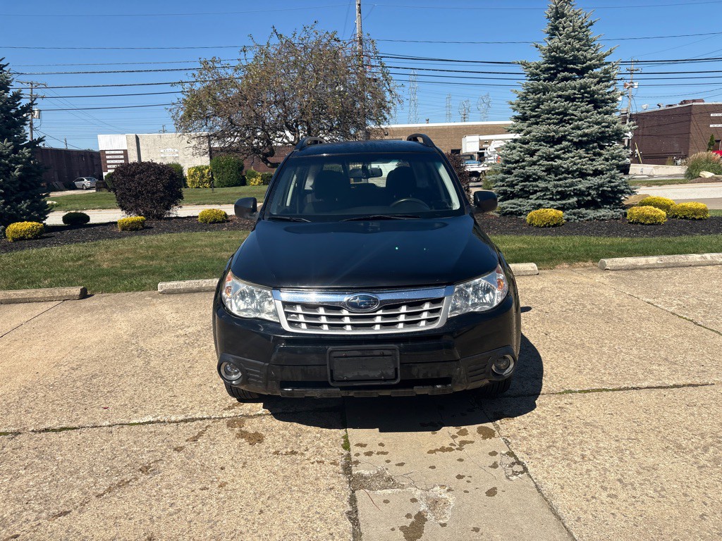 2012 Subaru Forester Image 2