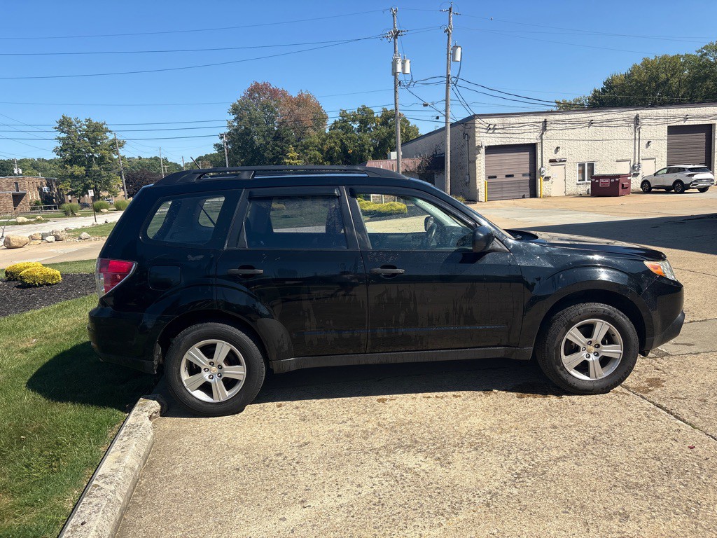 2012 Subaru Forester Image 8