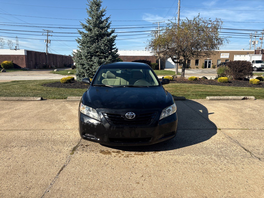 2007 Toyota Camry Image 2