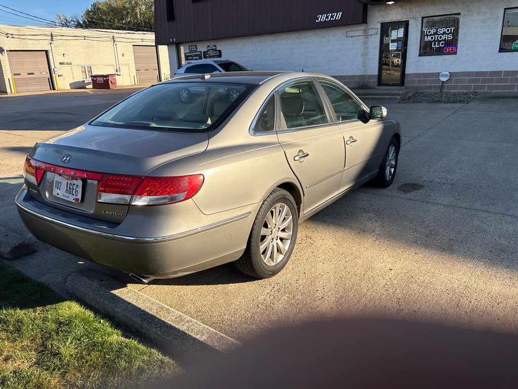 2010 Hyundai Azera Image 7