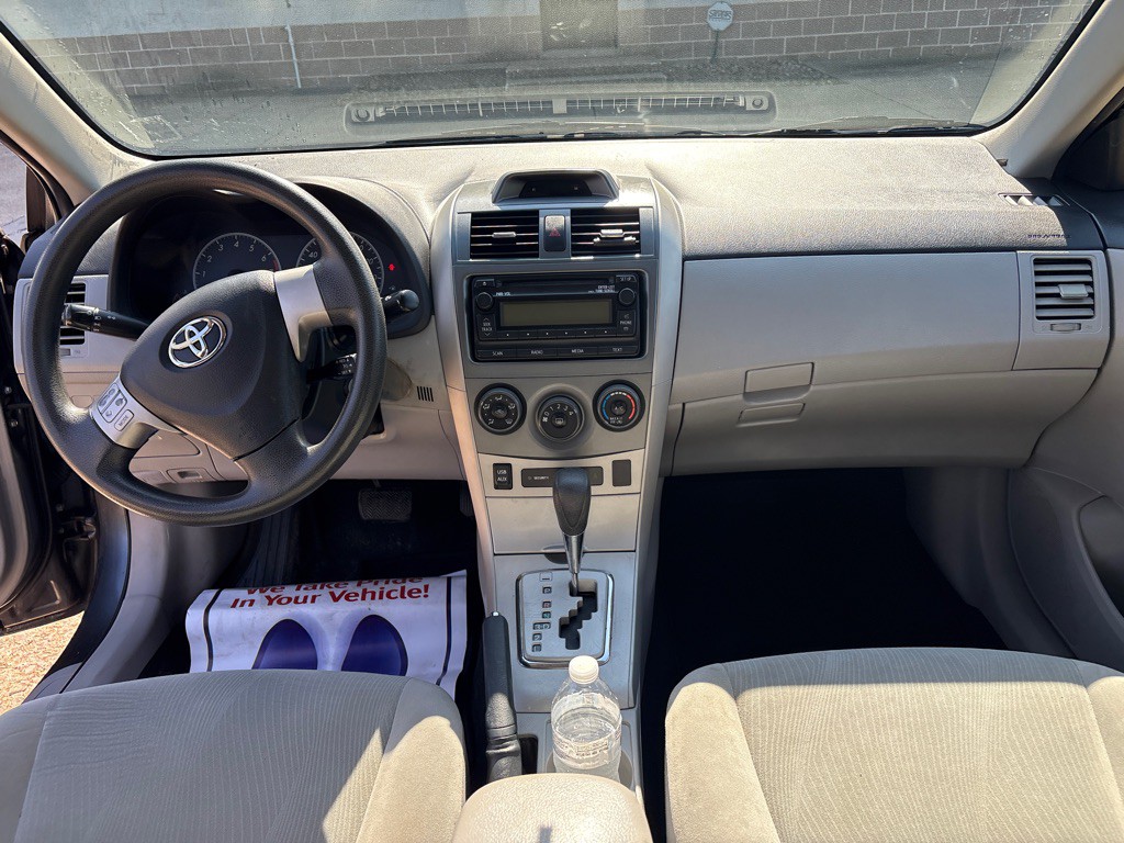 2012 Toyota Corolla Image 13