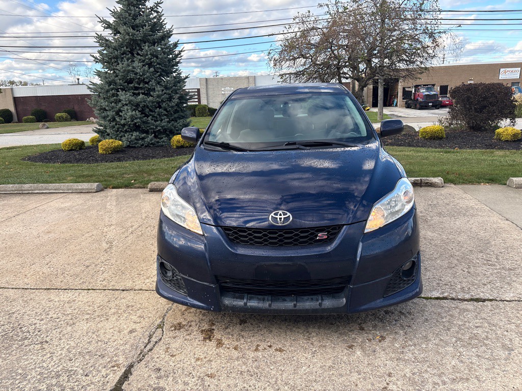 2010 Toyota Corolla Image 2