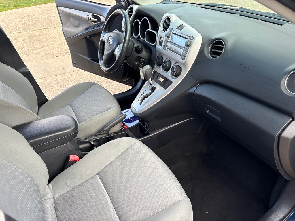 2010 Toyota Corolla Image 10