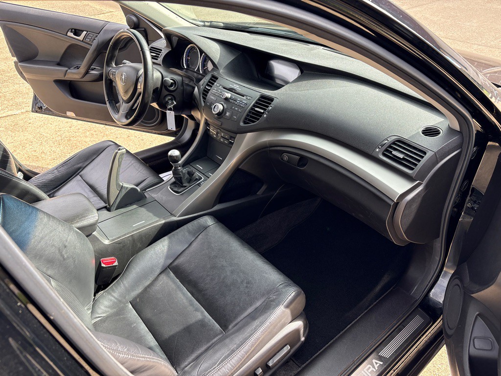 2010 Acura TSX Image 10
