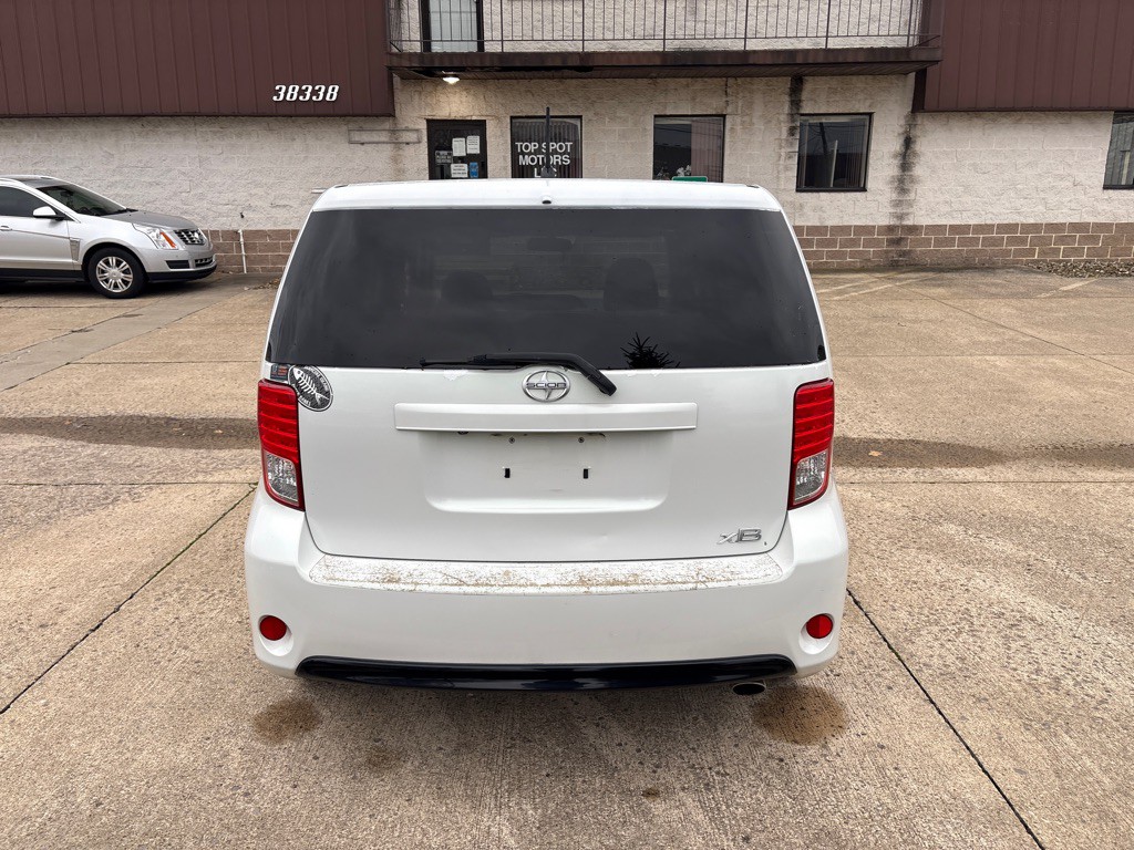 2014 Scion xB Image 6