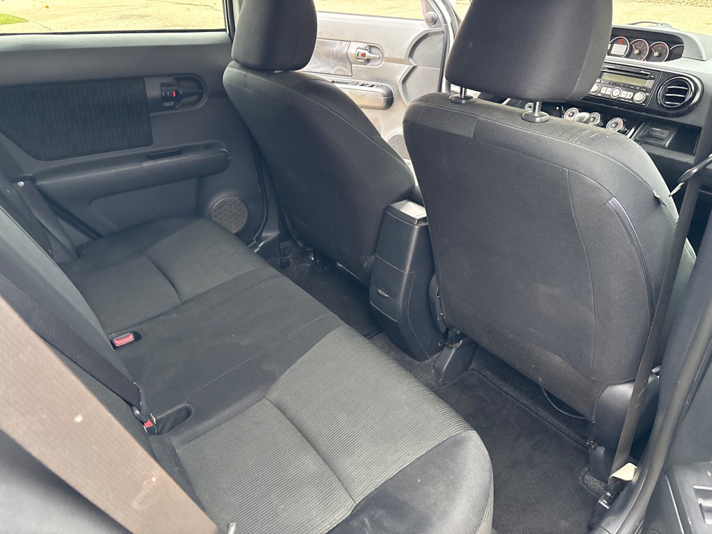 2014 Scion xB Image 12