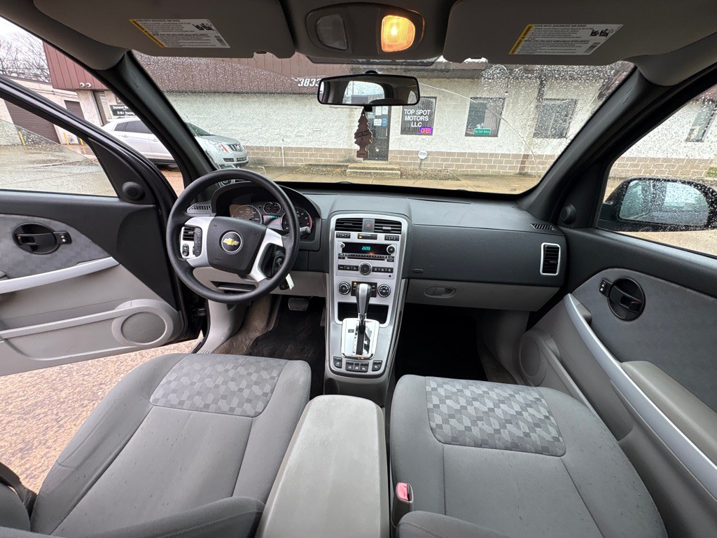 2007 Chevrolet Equinox Image 13