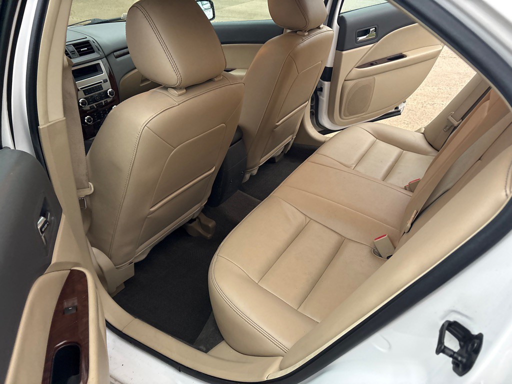 2012 Ford Fusion Image 11