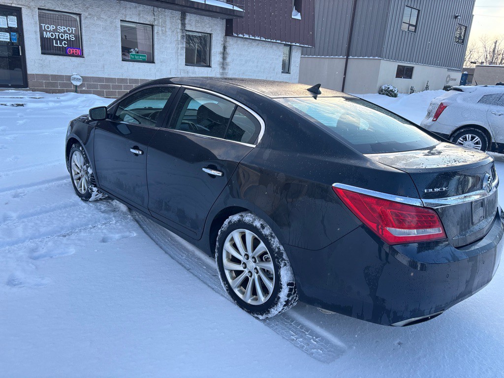 2014 Buick Lacrosse Image 5