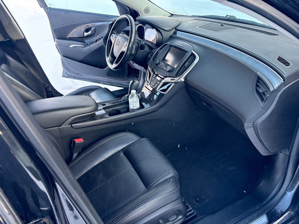 2014 Buick Lacrosse Image 10