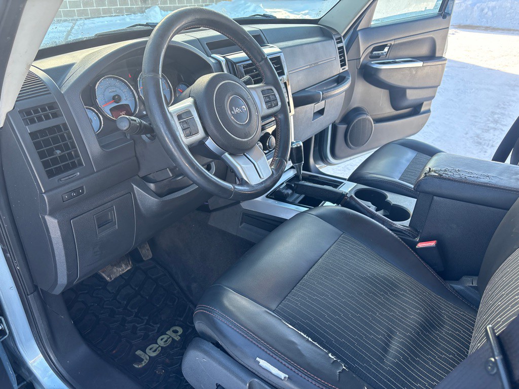 2012 Jeep Liberty Image 9