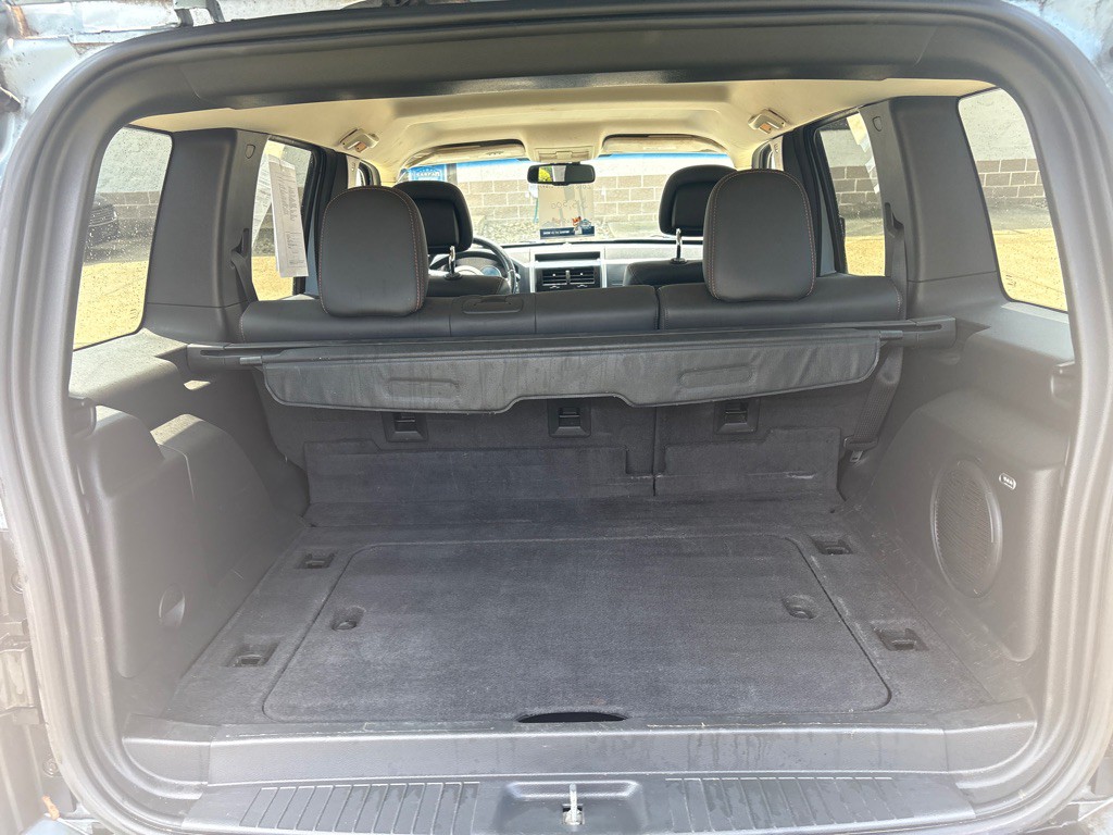 2012 Jeep Liberty Image 14