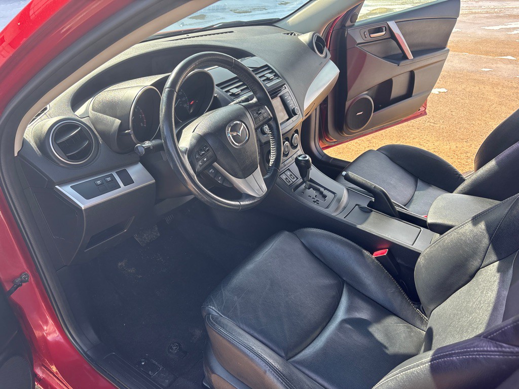 2013 Mazda Mazda3 Image 9