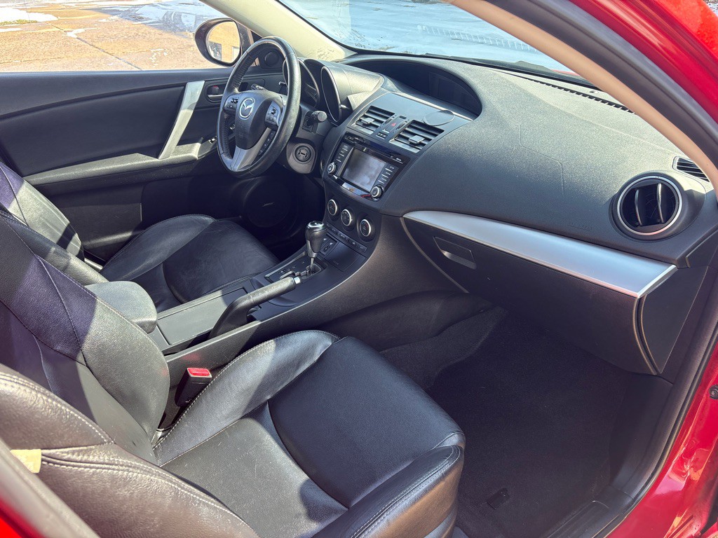 2013 Mazda Mazda3 Image 10